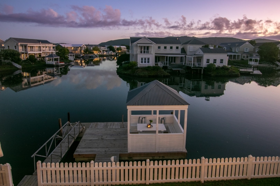 5 Bedroom Property for Sale in Thesen Islands Western Cape